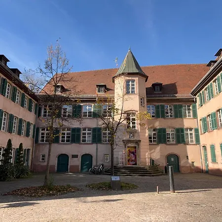 Maison Barfusser - Moka, Hypercentre Daire *
